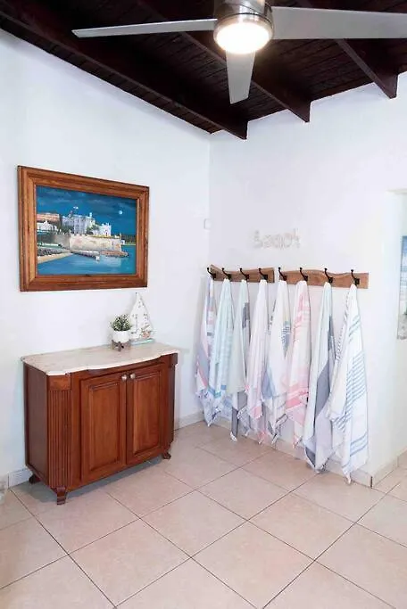 Beach Villa Don Rafa With Pool And 5-Bedrooms 0*, Yabucoa Puerto Rico